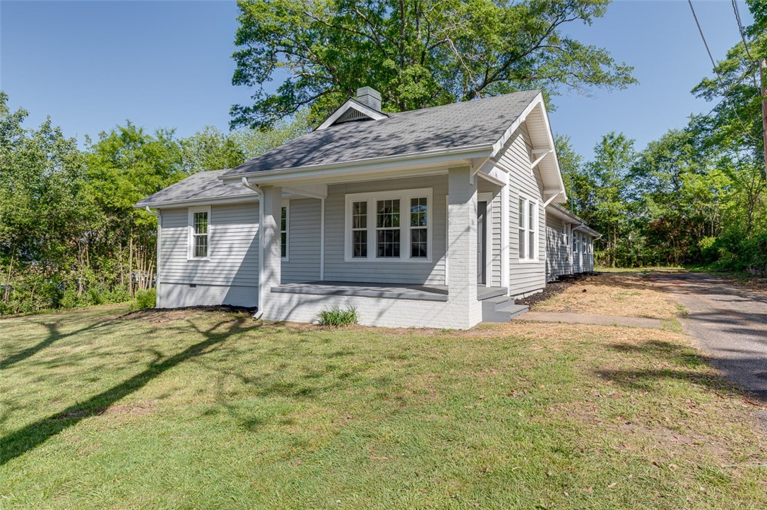 112 James Street Anderson, SC 29621 - Photo 3 of 37