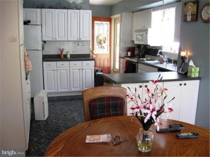 102 Progress Street Riverside, NJ 08075 - Photo 10 of 25 Kitchen