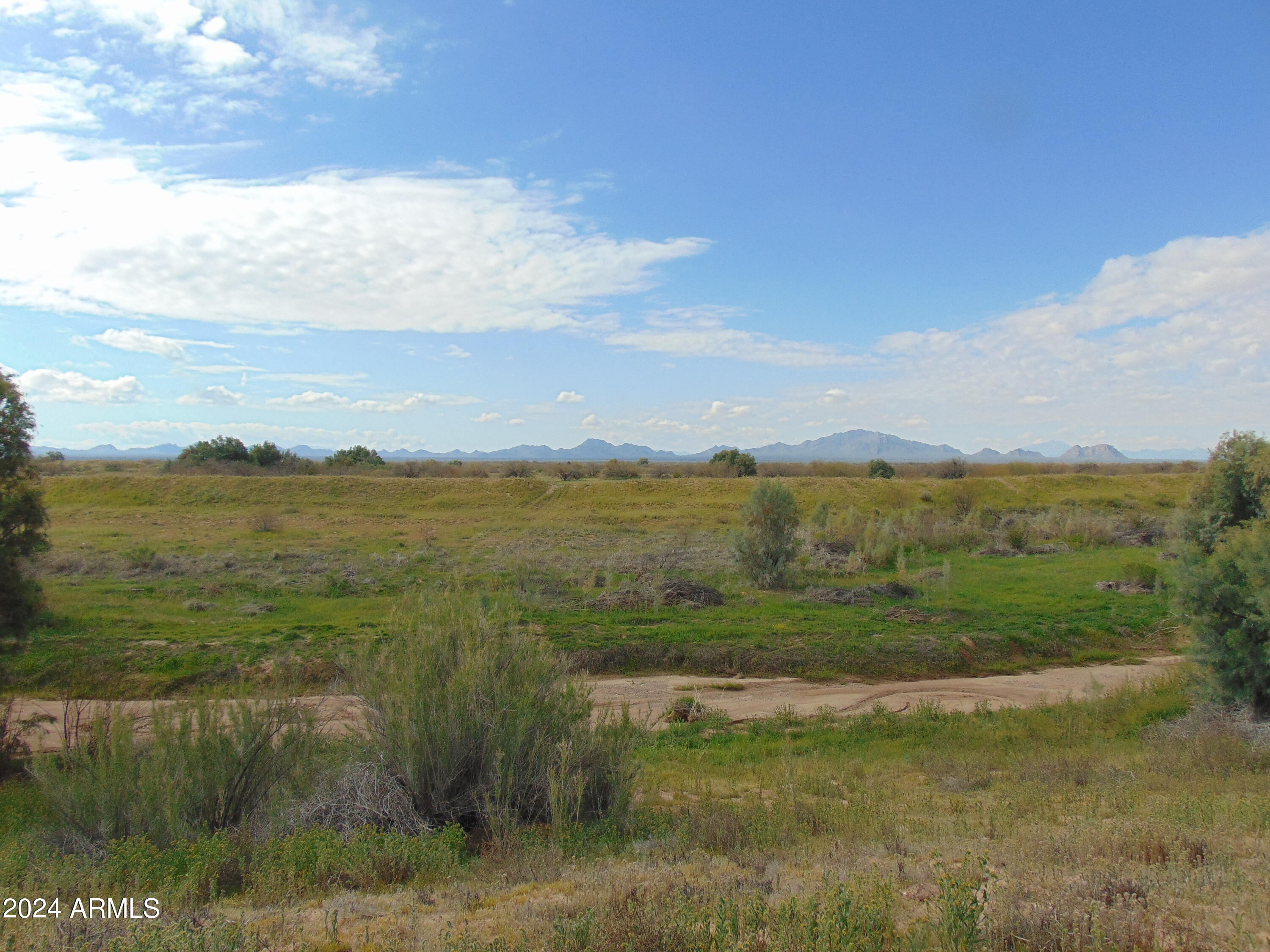 1 South Curry Road, Unit A2 Eloy, AZ 85131 - Photo 1 of 17 021