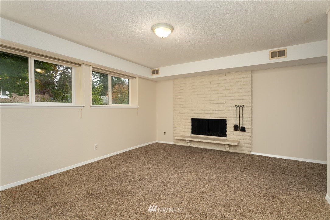 14830 Southeast 170th Street Renton, WA 98058 - Photo 17 of 27 Gallery Image 17