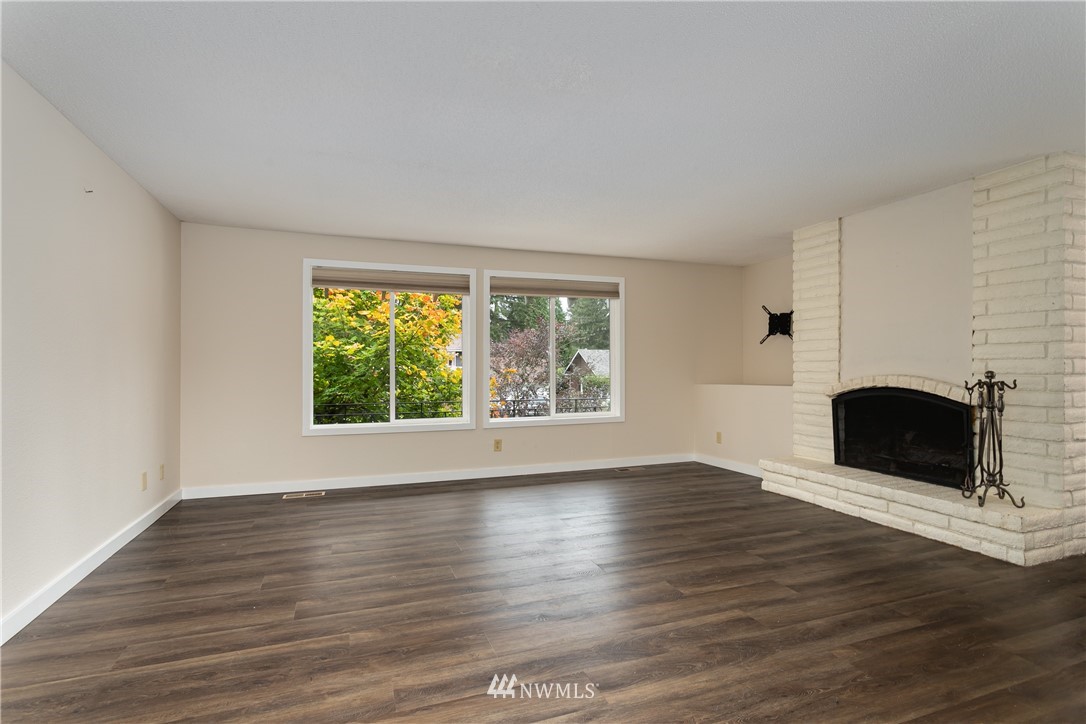 14830 Southeast 170th Street Renton, WA 98058 - Photo 3 of 27 Gallery Image 3