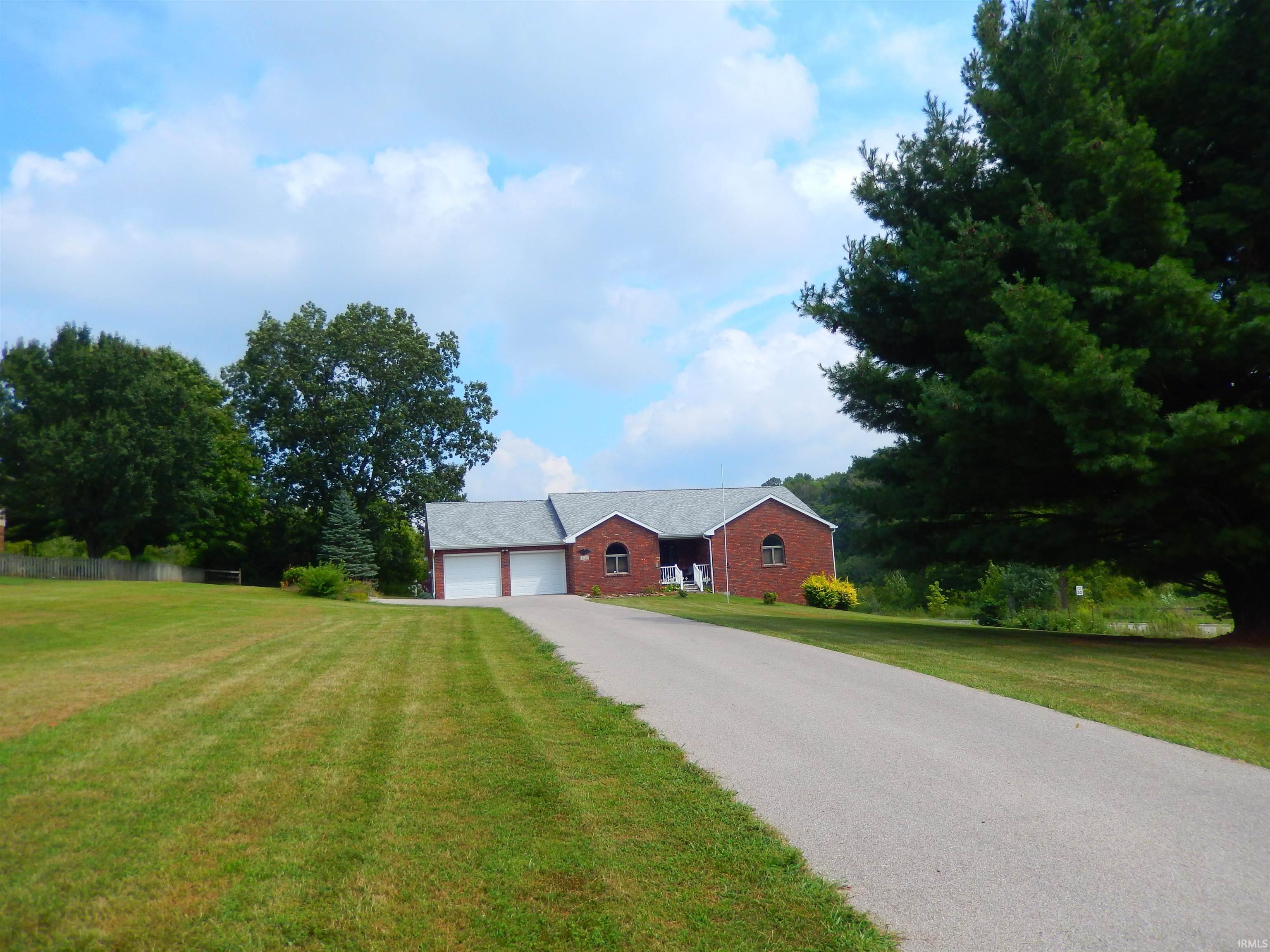1050 North Hartstrait Road Bloomington, IN 47404 - Photo 3 of 3