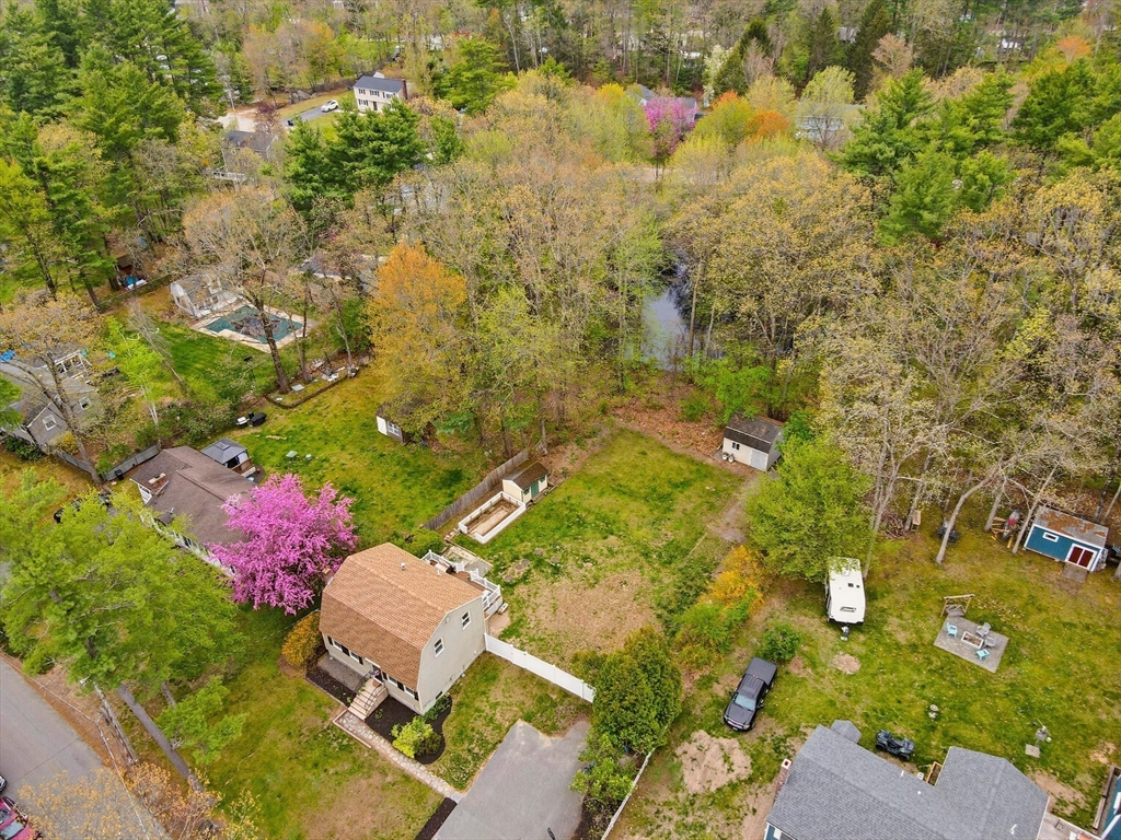 21 Emery Road Townsend, MA 01469 - Photo 4 of 35