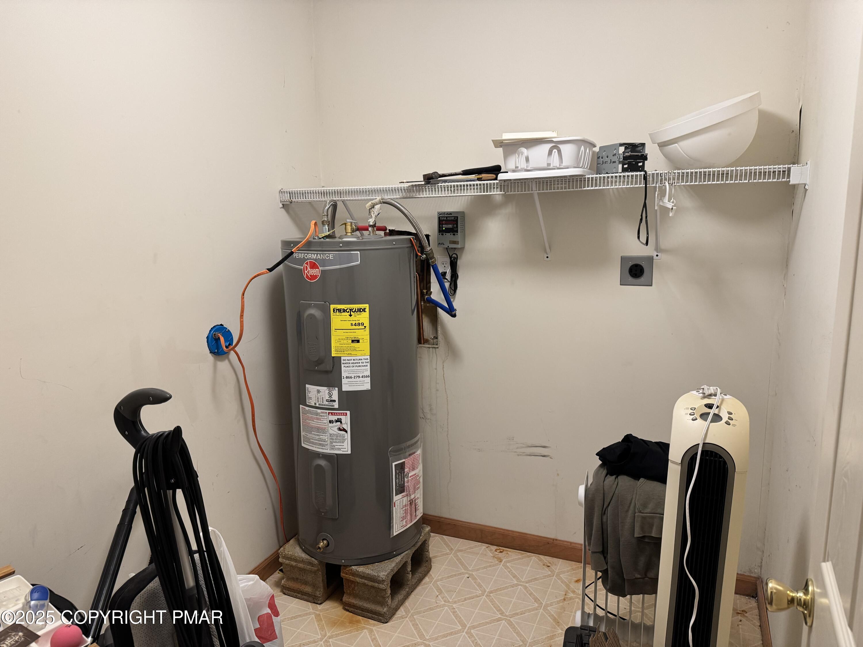 1145 Chickadee Drive Pocono Summit, PA 18346 - Photo 15 of 28 Laundry Room