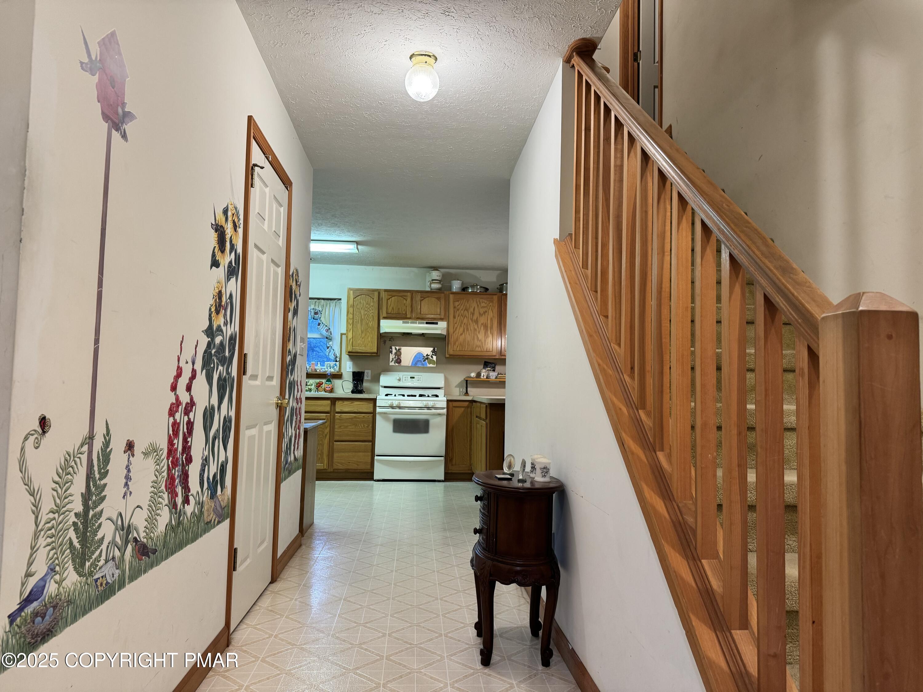 1145 Chickadee Drive Pocono Summit, PA 18346 - Photo 3 of 28 View from entry