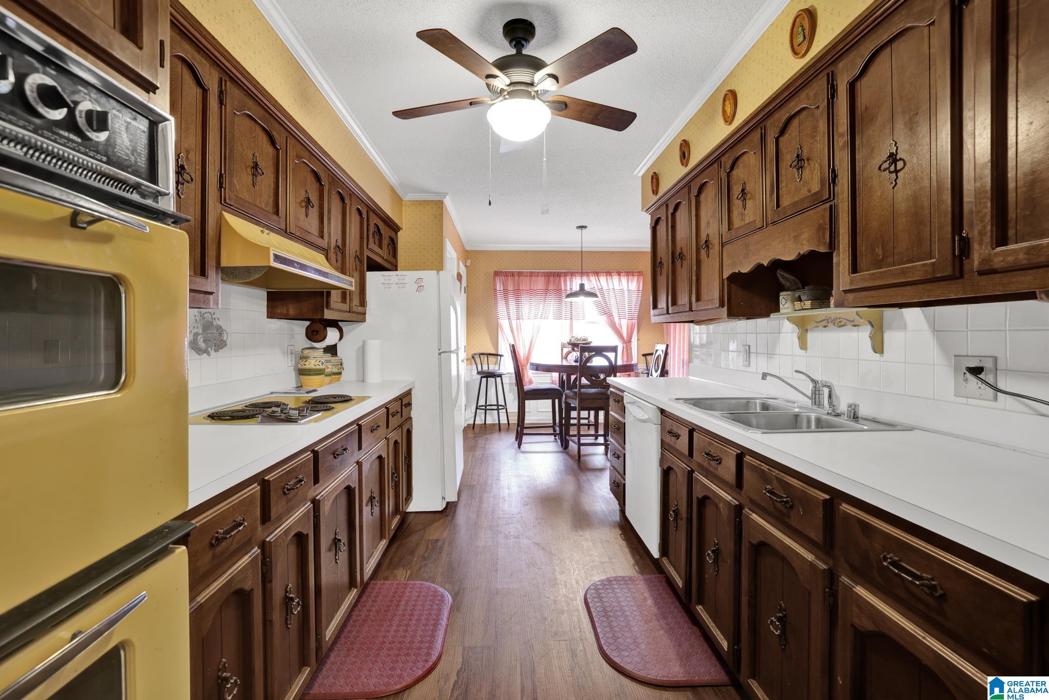 1232 13th Street Pleasant Grove, AL 35127 - Photo 10 of 33
