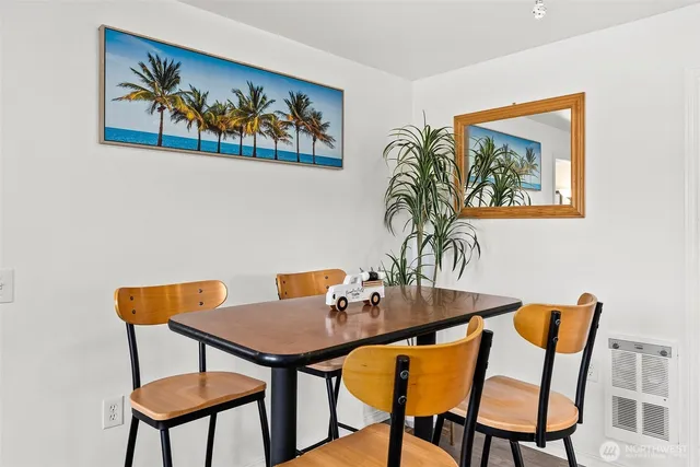 $1,576,000 | 173 Beach Road, Mossyrock, WA 98564