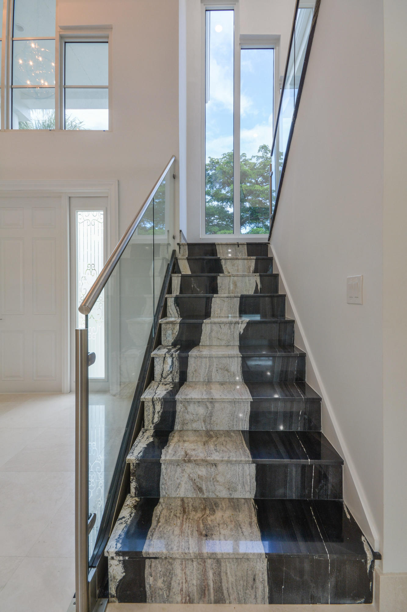 1041 Southwest 21st Avenue Boca Raton, FL 33486 - Photo 4 of 67 1041 SW 21st Ave Boca Raton FL-print-024