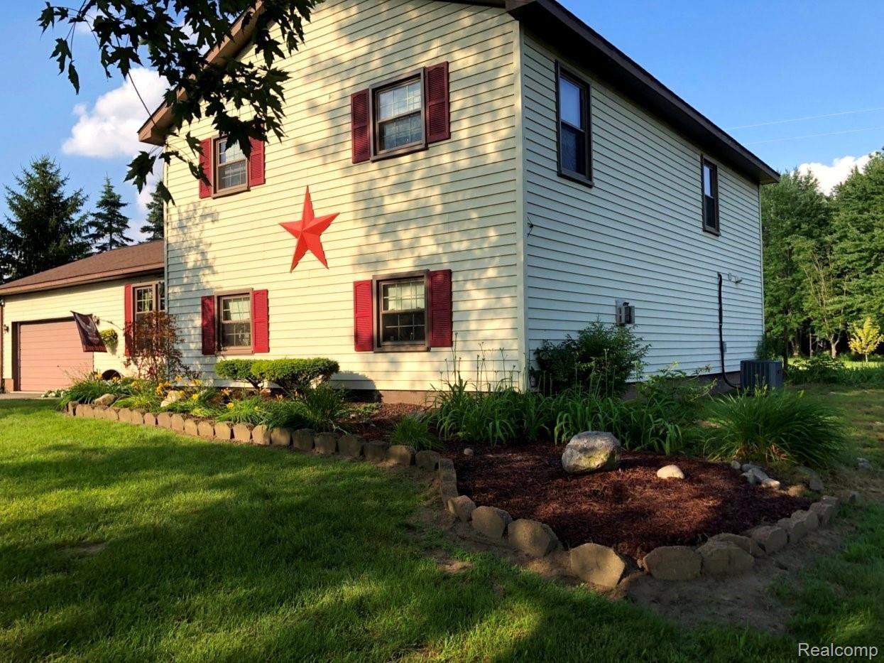 10771 Bunton Road Willis, MI 48191 - Photo 6 of 49 6.jpg