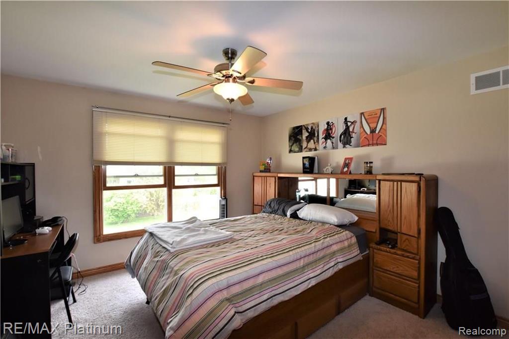 2665 Tim Avenue Brighton, MI 48114 - Photo 17 of 26