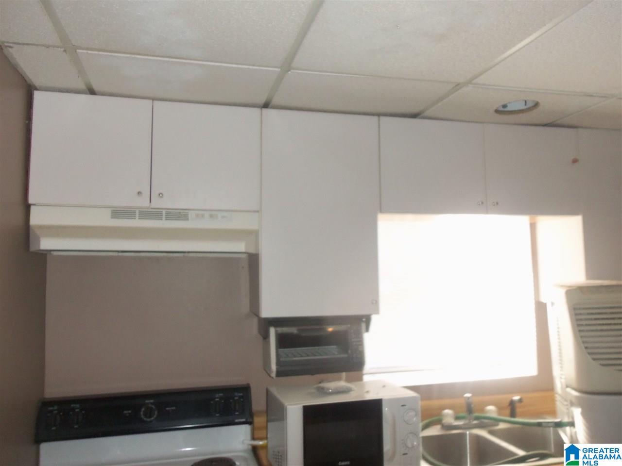 1300 Valley Trail Warrior, AL 35180 - Photo 30 of 39