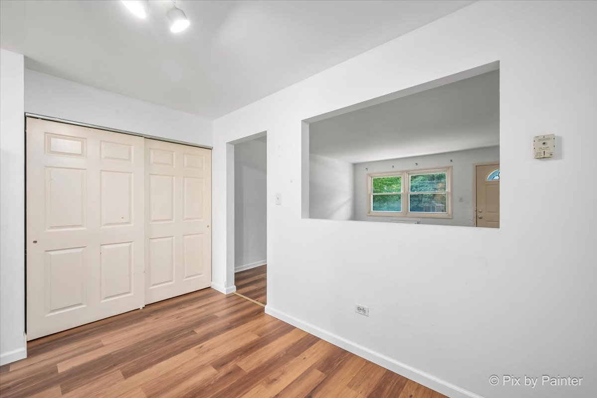 821 Bode Road, Unit 8 Elgin, IL 60120 - Photo 13 of 27 Gallery Image 13