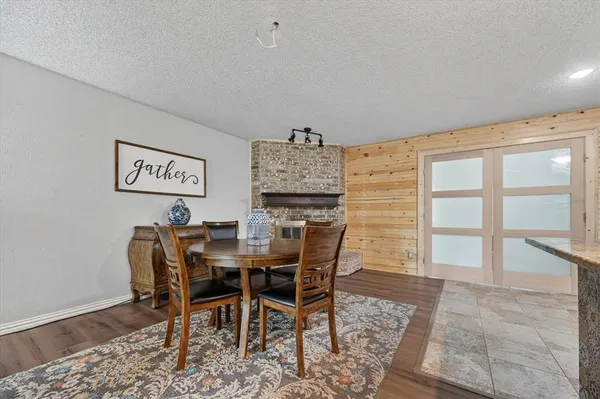 $299,900 | 6304 Cascade Circle, Watauga, TX 76148