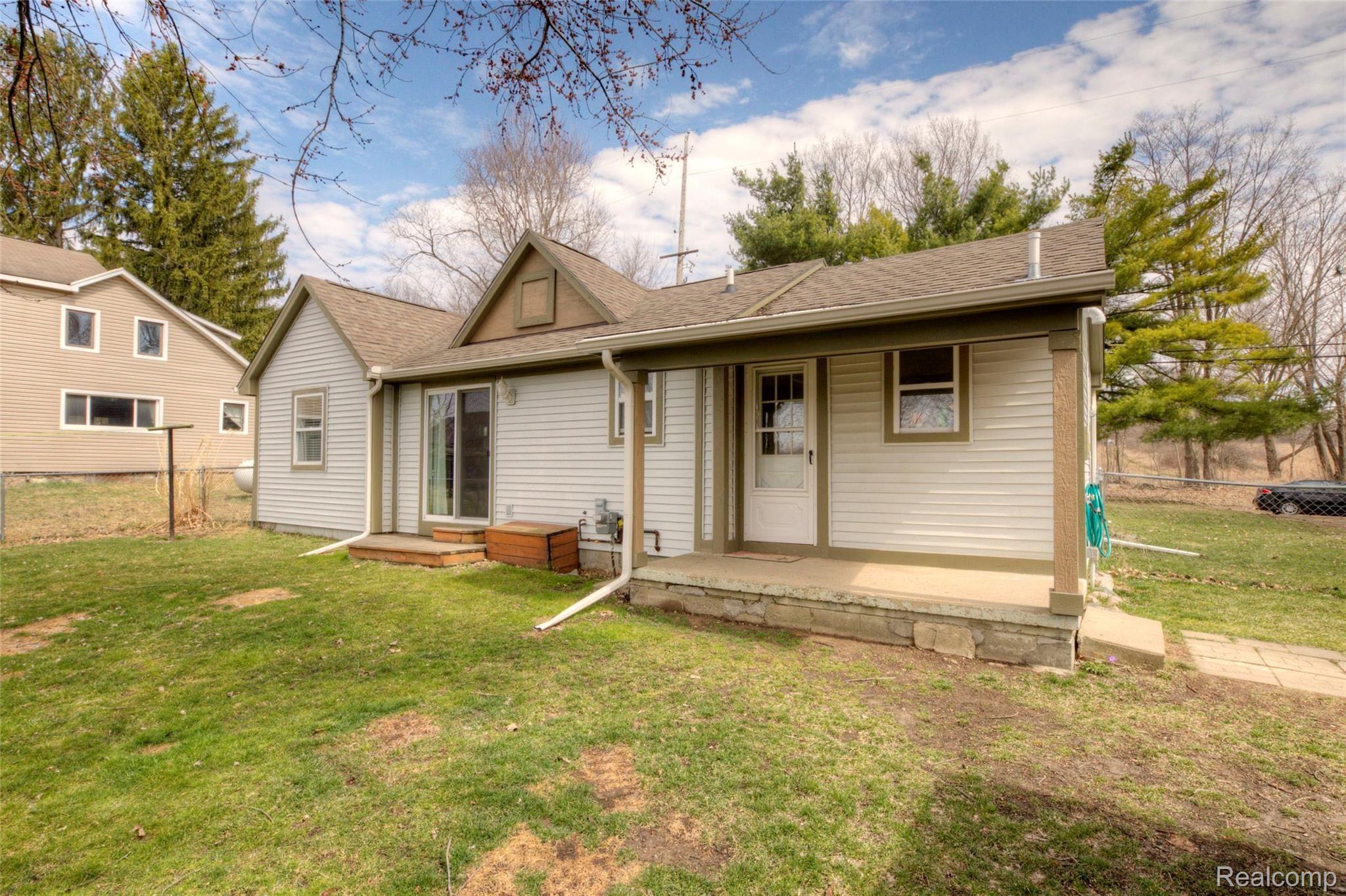 7139 Mabley Hill Road Fenton, MI 48430 - Photo 28 of 35 4H8A6725_6_7.jpg