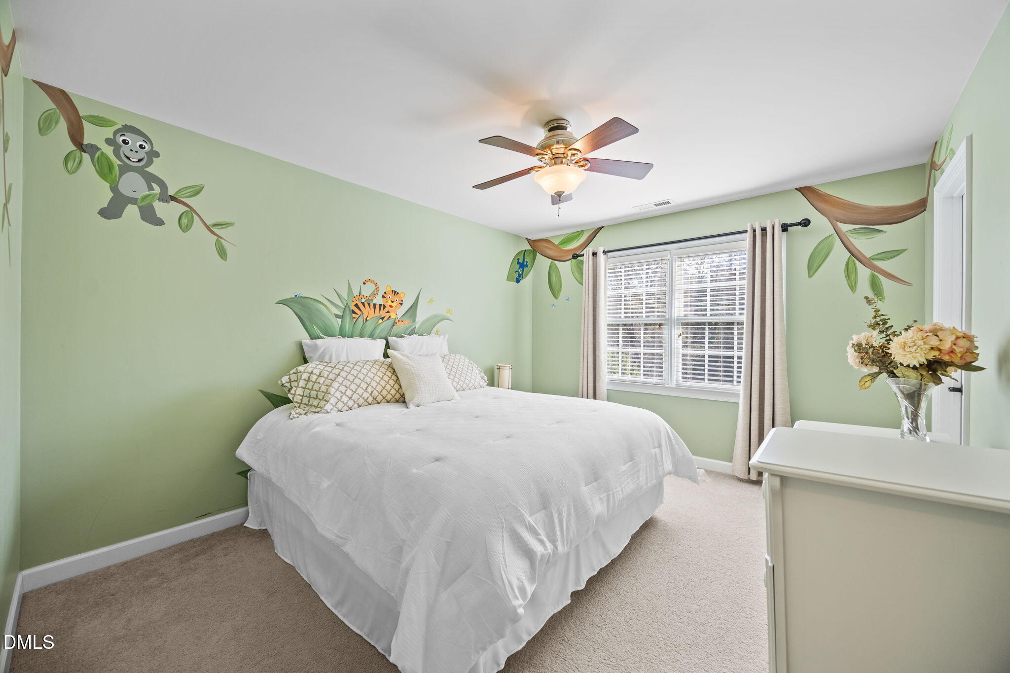 8005 Oneal Road Raleigh, NC 27613 - Photo 9 of 28 2nd Floor Bedroom 2