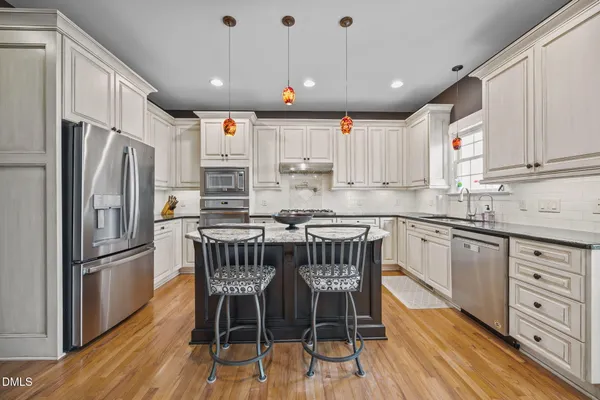 $1,200,000 | 8005 Oneal Road, Raleigh, NC 27613