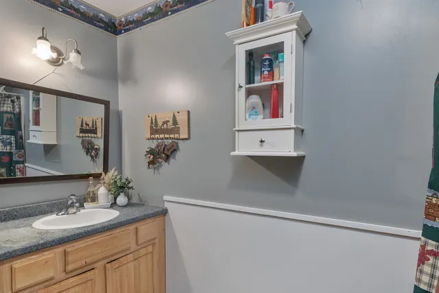 $469,500 | 10 Ash Lane, Eden, VT 05652