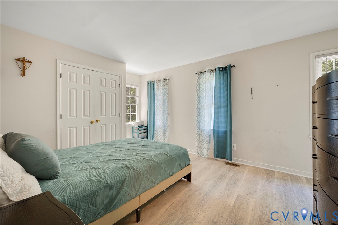 4820 Cedar Cliff Road Chester, VA 23831 - Photo 32 of 41