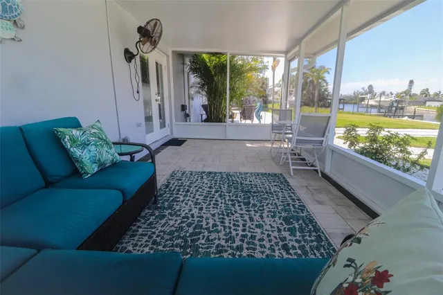 $1,249,000 | 817 Blue Heron Boulevard, Ruskin, FL 33570