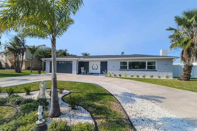 $1,249,000 | 817 Blue Heron Boulevard, Ruskin, FL 33570