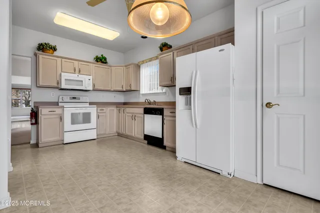 $2,950 | 59 Drayton Road, Manchester Township, NJ 08759