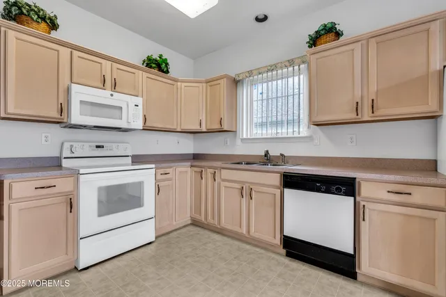 $2,950 | 59 Drayton Road, Manchester Township, NJ 08759