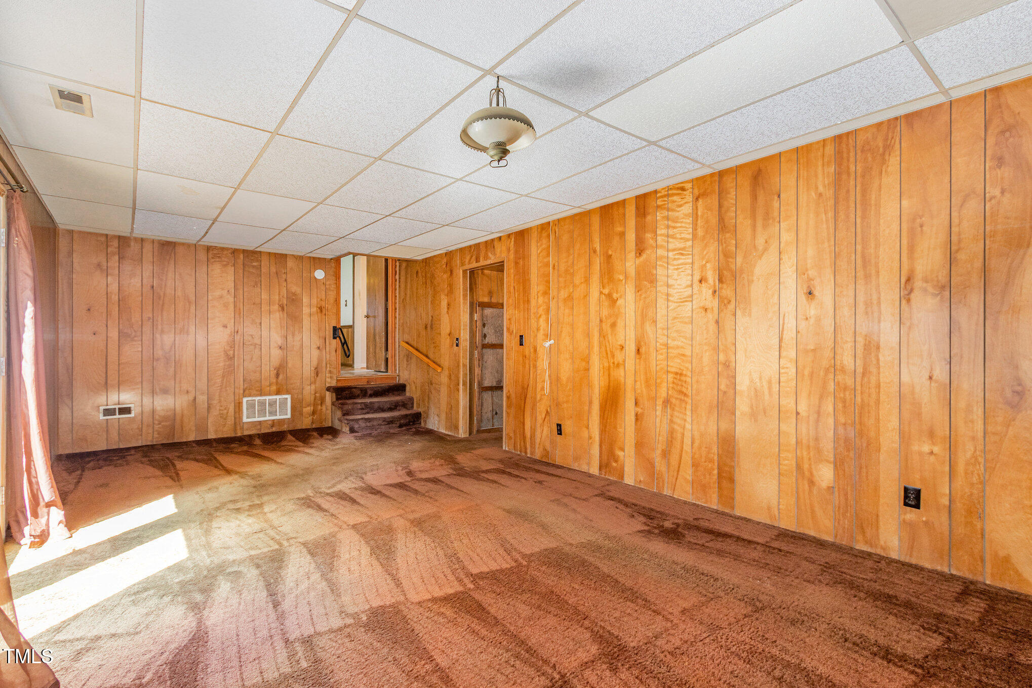 610 Southeast Maynard Road Cary, NC 27511 - Photo 22 of 33 018_file_340