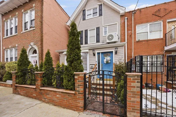 $725,000 | 4641 Carpenter Avenue | Wakefield