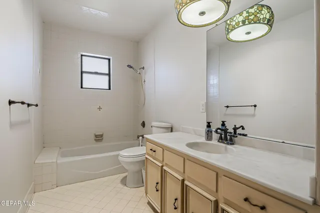 $1,150,000 | 7770 Westside Drive, Canutillo, TX 79835