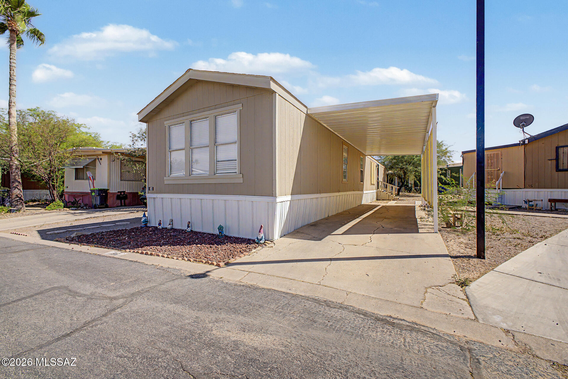 1325 West Silverlake Road, Unit 36 Tucson, AZ 85713 - Photo 2 of 28