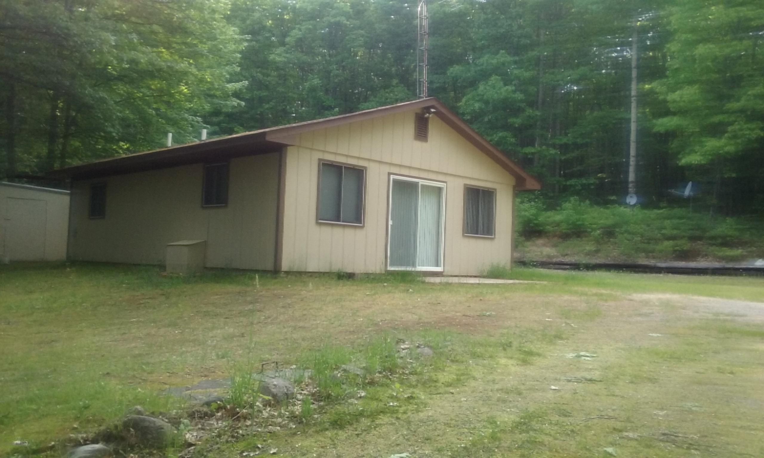 5595 South Frank Smith Road Chase, MI 49623 - Photo 9 of 10 10