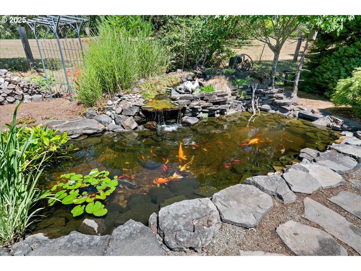 29555 South Beavercreek Road Mulino, OR 97042 - Photo 21 of 28