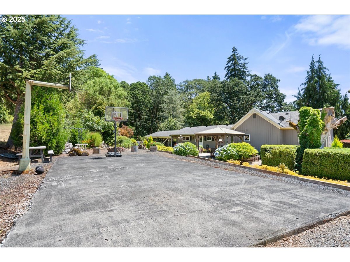 29555 South Beavercreek Road Mulino, OR 97042 - Photo 22 of 28