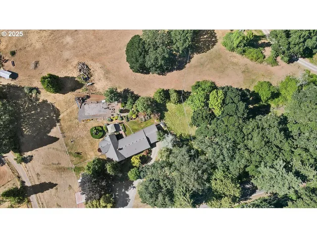 $699,999 | 29555 South Beavercreek Road, Mulino, OR 97042