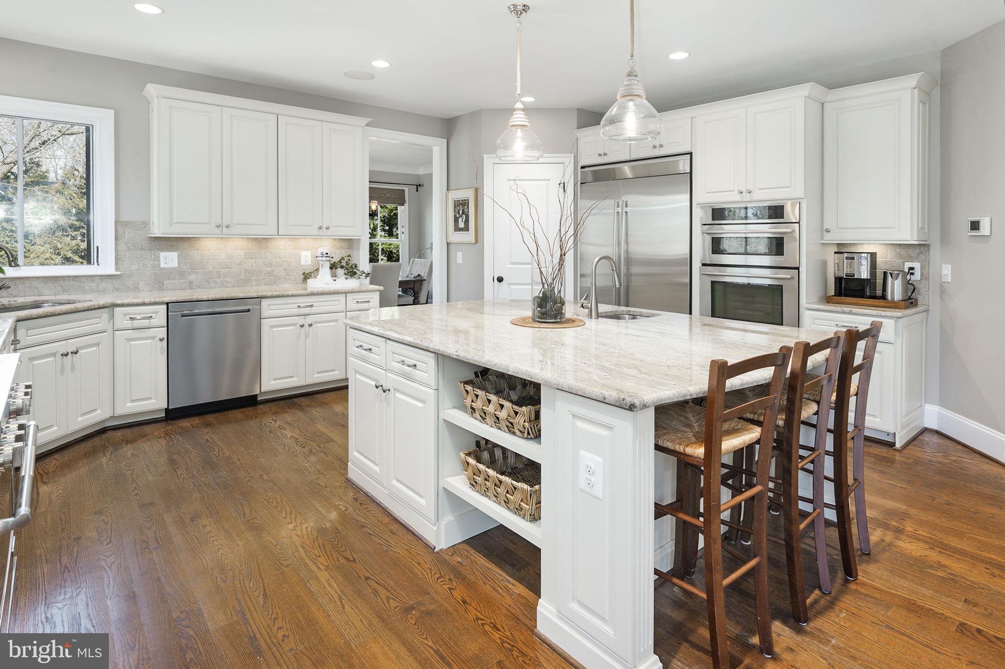 1656 Perlich Street McLean, VA 22101 - Photo 20 of 66 Eat-In Kitchen