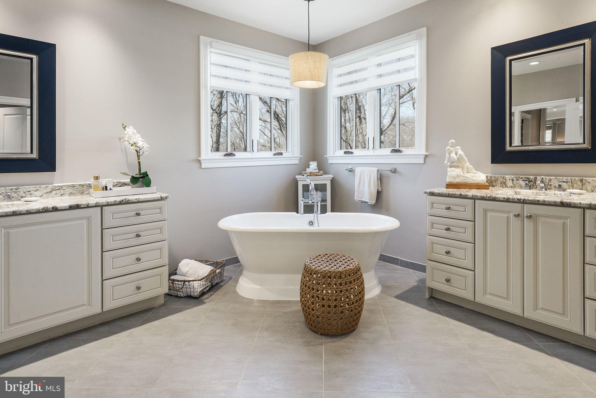 1656 Perlich Street McLean, VA 22101 - Photo 31 of 66 Primary Bath