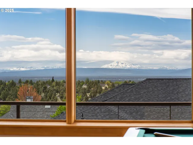 a view of sky from window