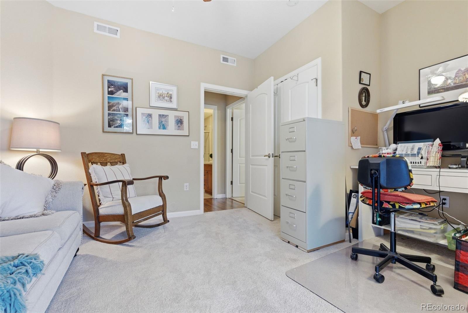 8650 Gold Peak Drive, Unit D Highlands Ranch, CO 80130 - Photo 17 of 35