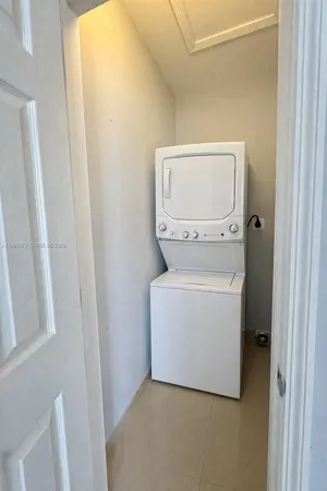 $1,775 | 2155 Northwest 28th Street, Miami, FL 33142