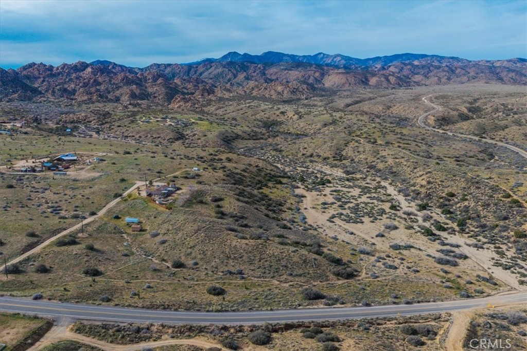 5190 Pioneertown Road Pioneertown, CA 92268 - Photo 25 of 30 a view of a yard