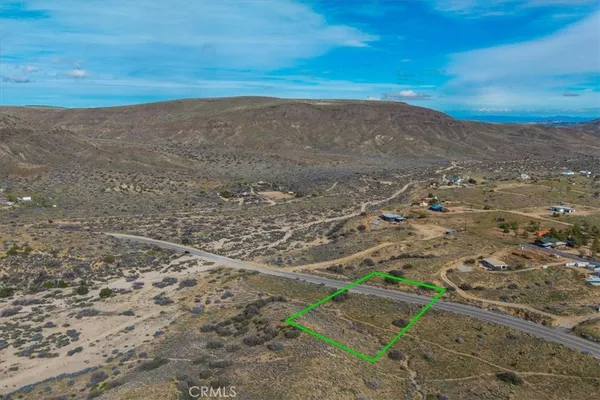 $98,000 | 5190 Pioneertown Road, Pioneertown, CA 92268
