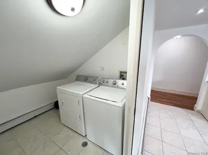 $2,950 | 11 Walnut Avenue, Pelham, NY 10803