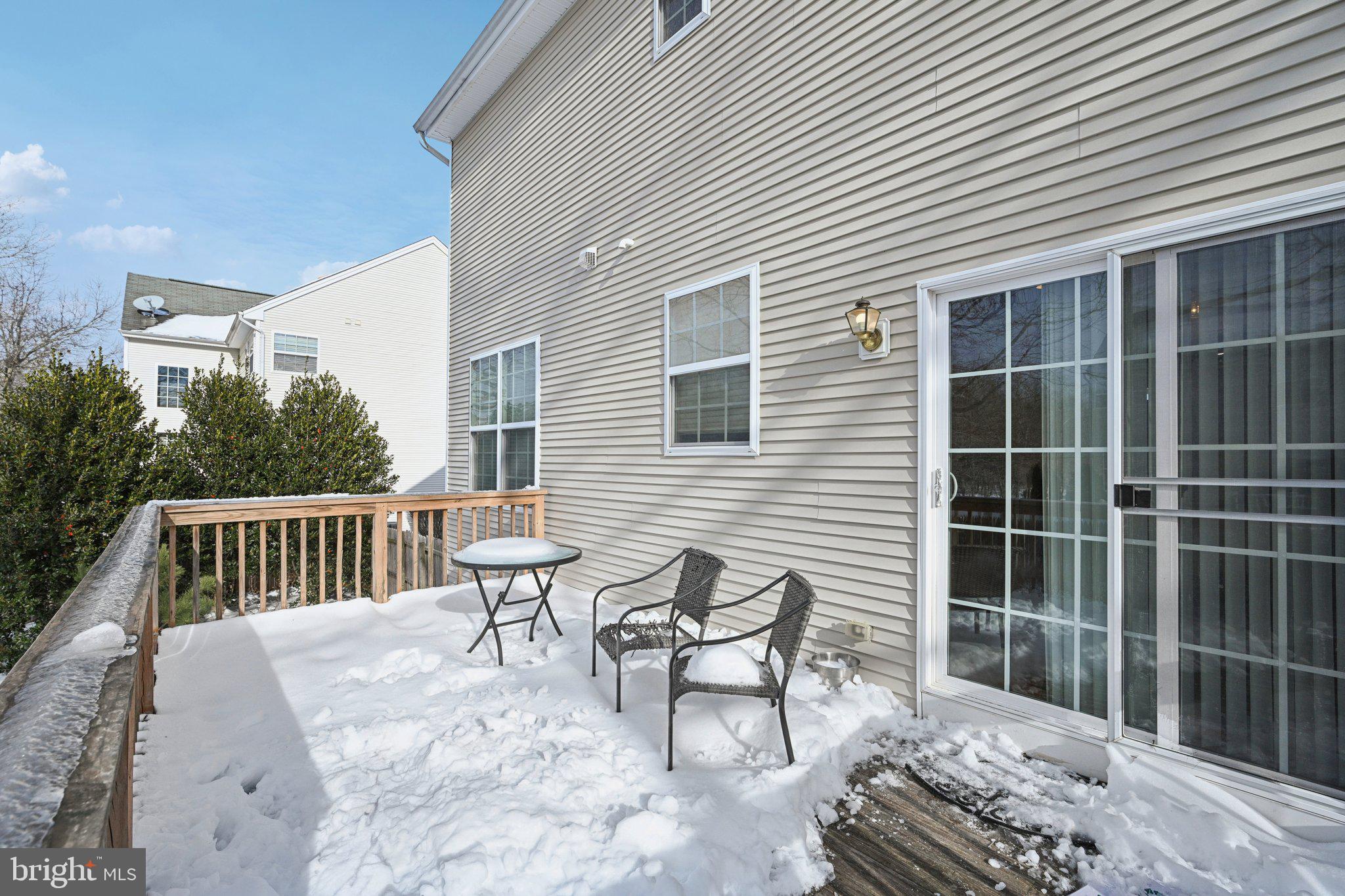 207 Waterford Road Egg Harbor Township, NJ 08234 - Photo 8 of 47 Back deck
