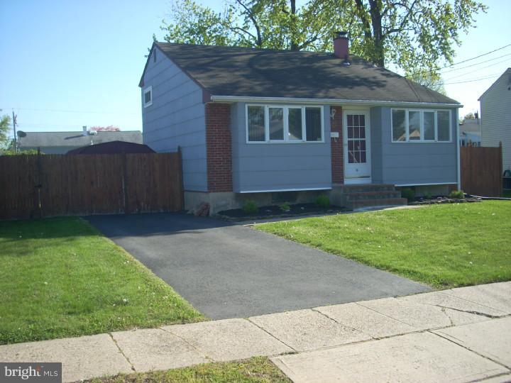 10 Hastings Road Hamilton, NJ 08620 - Photo 1 of 25 Gallery Image 1