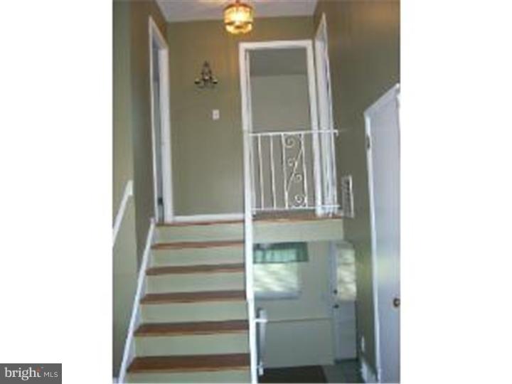 10 Hastings Road Hamilton, NJ 08620 - Photo 12 of 25 Gallery Image 12