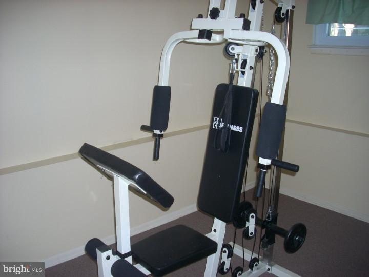 10 Hastings Road Hamilton, NJ 08620 - Photo 10 of 25 Gallery Image 10
