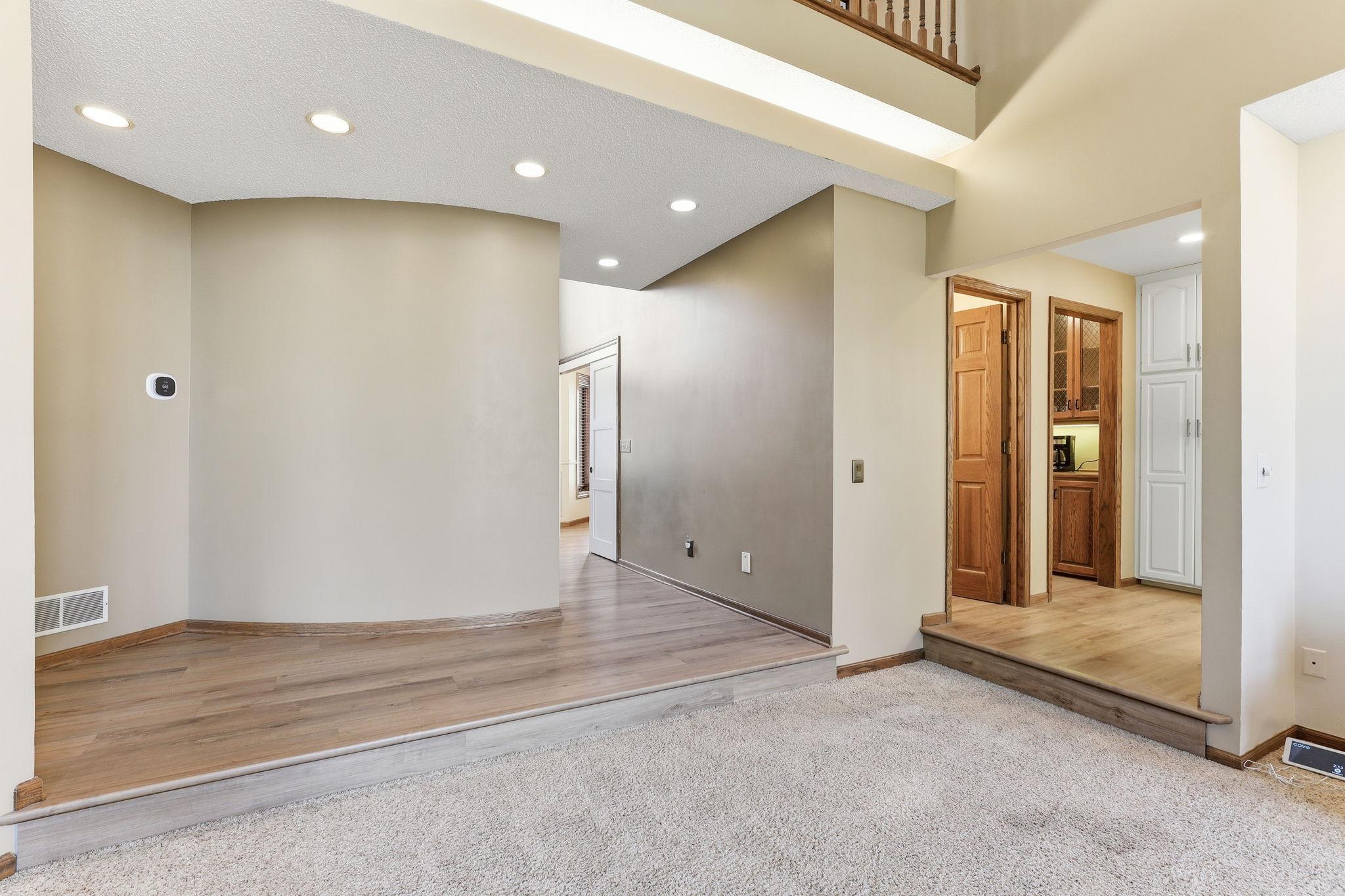 685 Valley View Court Shoreview, MN 55126 - Photo 30 of 59