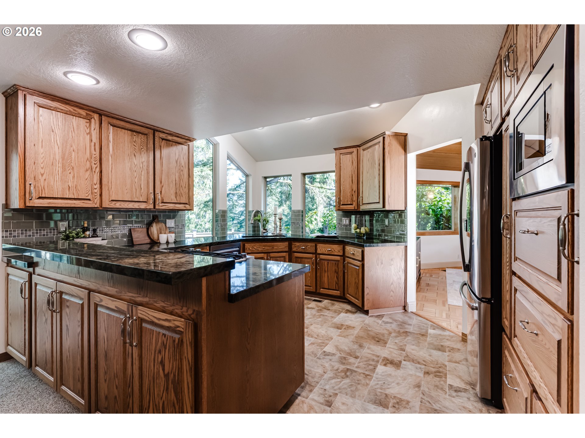 3506 Spring Boulevard Eugene, OR 97405 - Photo 16 of 46