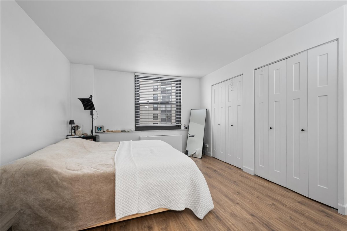 5701 North Sheridan Road, Unit 7A Chicago, IL 60660 - Photo 12 of 20 Gallery Image 12