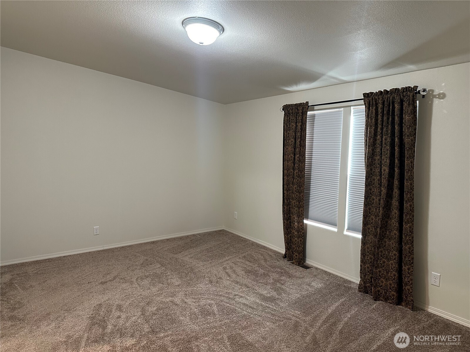 206 Mossyrock Road West Mossyrock, WA 98564 - Photo 15 of 24 an empty room with entrance door